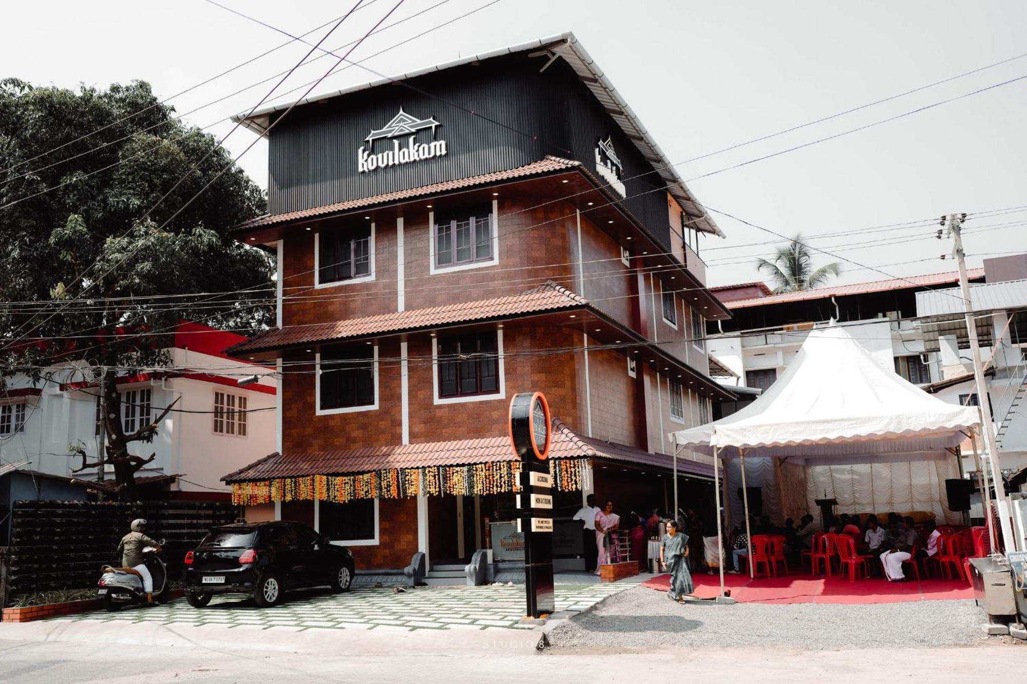 Kovilakam Achutham Guruvāyūr Esterno foto